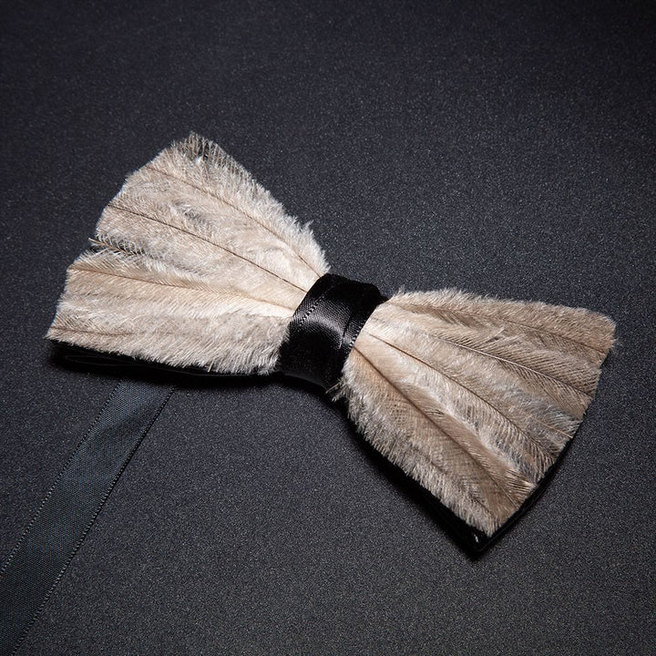 Braun & Grau Friedensfeder Fliege mit Reversnadel