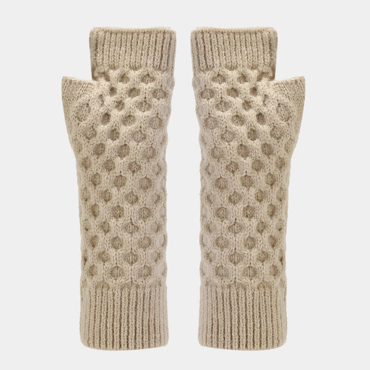 3-tlg. Strickset: Mütze, Schal und Handschuhe mit Kreuzmuster für Damen