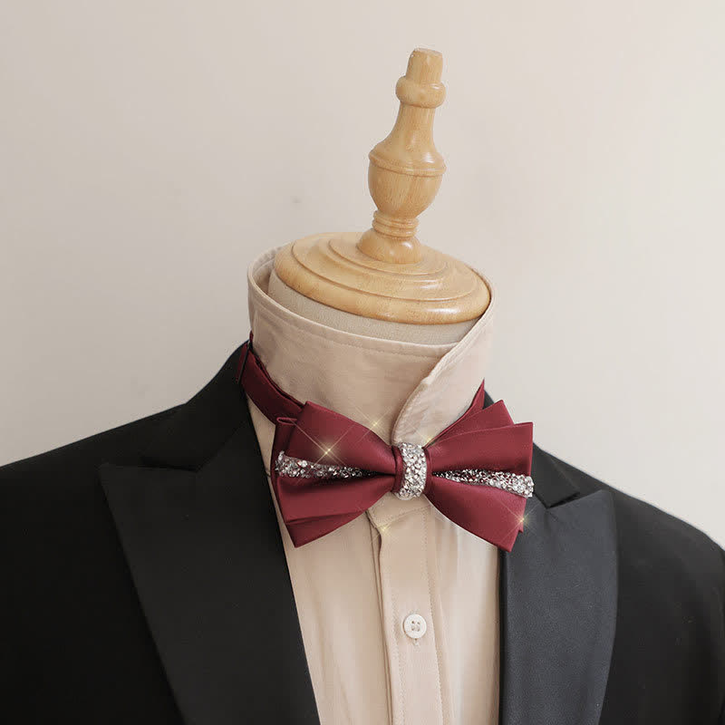 Herren-Set aus Satin mit Fliege und Einstecktuch und glänzendem Strass