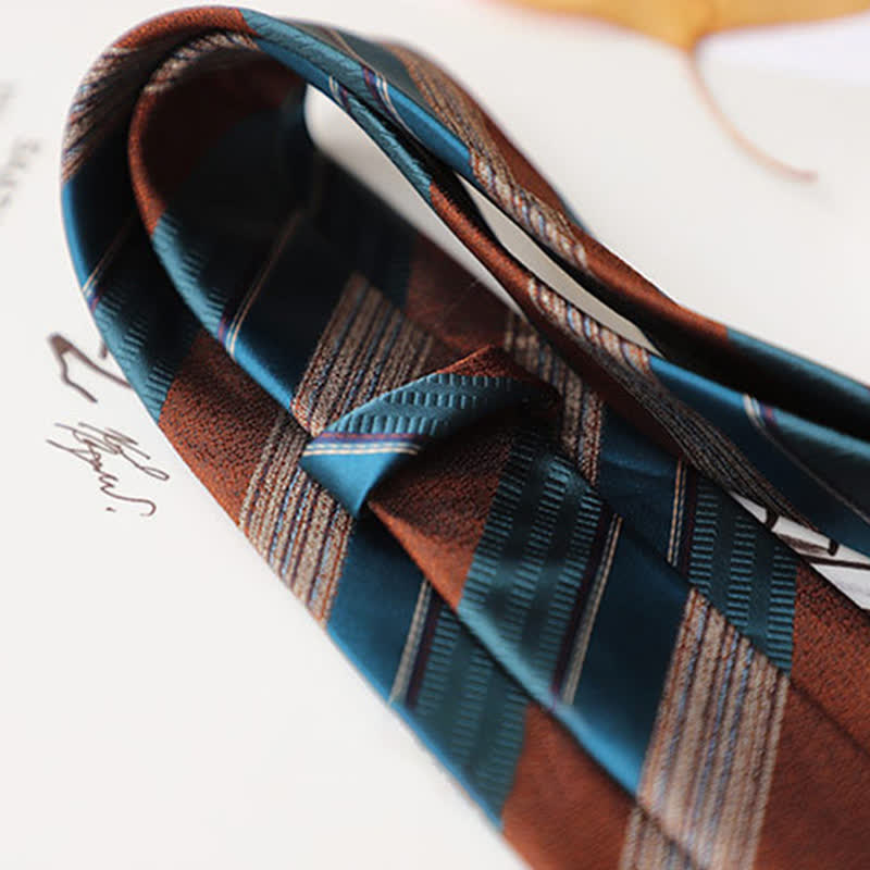 2-teiliges Herren-Set aus britischen, farblich kontrastierenden gestreiften Krawatten