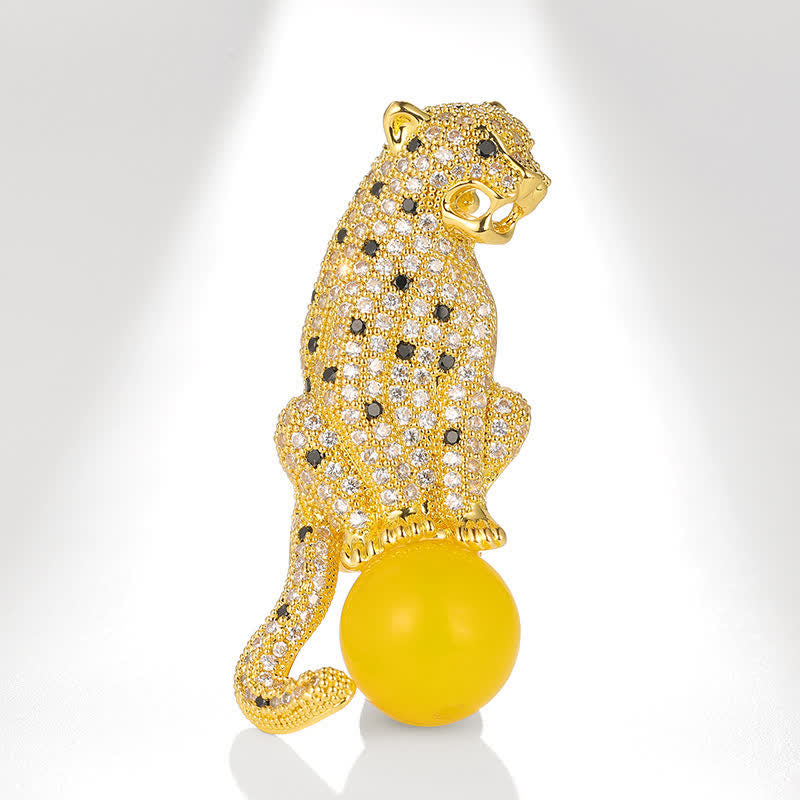 Herrenbrosche mit Leopardenmuster und Perlen - Gelb - image 7