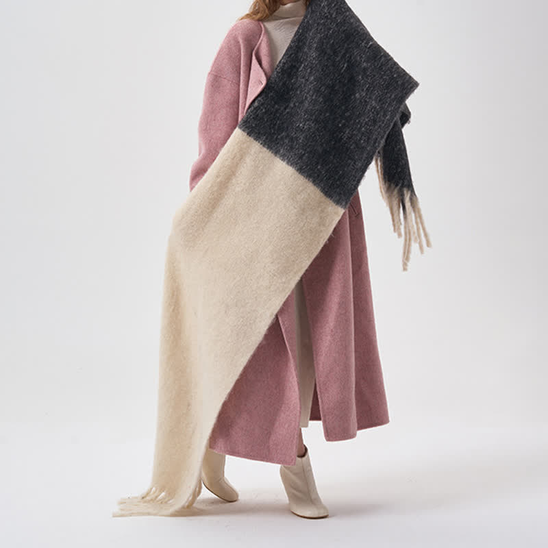 Einfacher zweifarbiger Winterschal mit Fransen für Damen