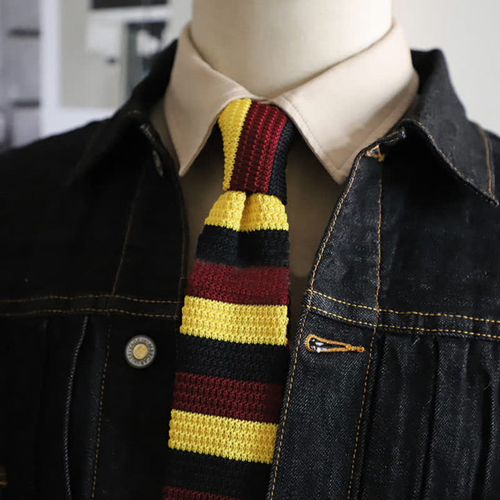 Herbst Herren Horizontal gestreifte Strickkrawatte