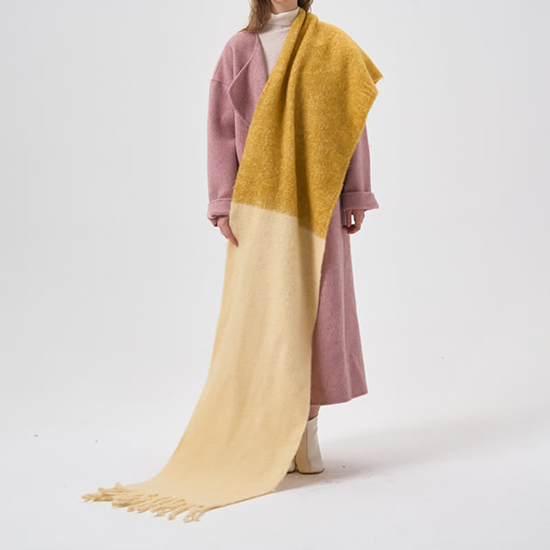 Einfacher zweifarbiger Winterschal mit Fransen für Damen