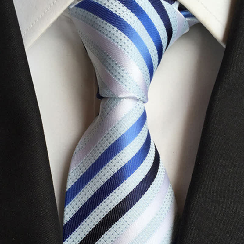 Moderne Business-Krawatte für Herren im Karo-Look