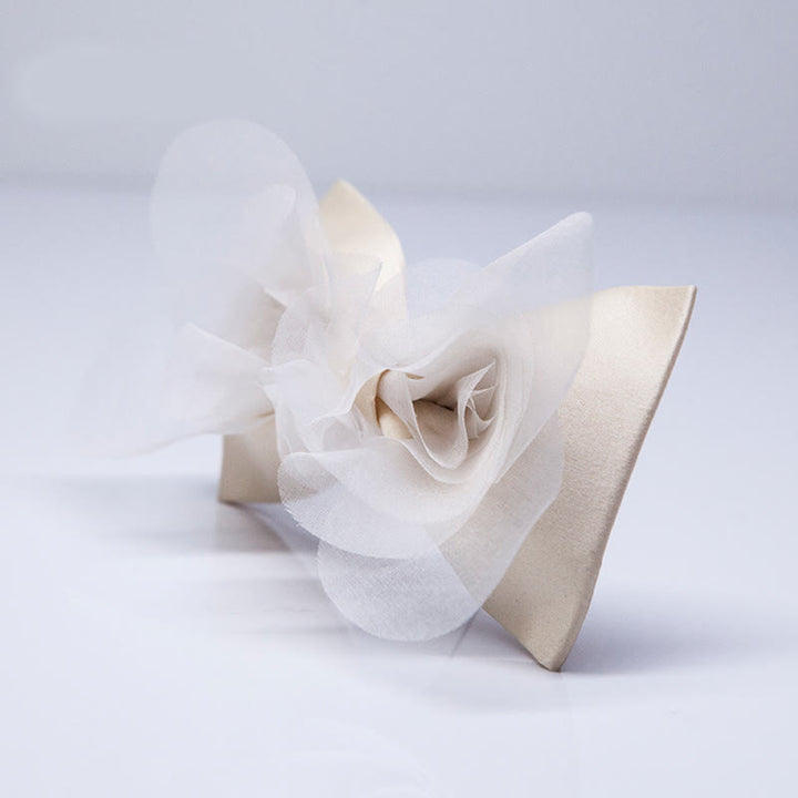 Elegante warme Elfenbeinweiße Organza-Fliege für Männer