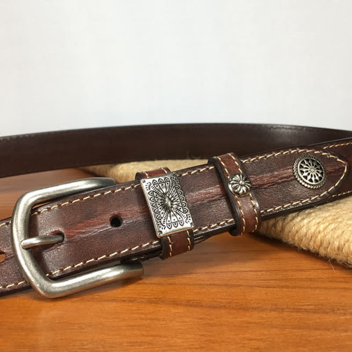 Herrengürtel aus Vollnarbenleder mit Vintage-Nietendekor