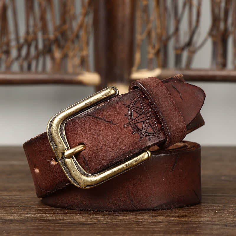 Herren Gürtel aus Leder mit geprägtem Steuerrad-Muster im Used-Look