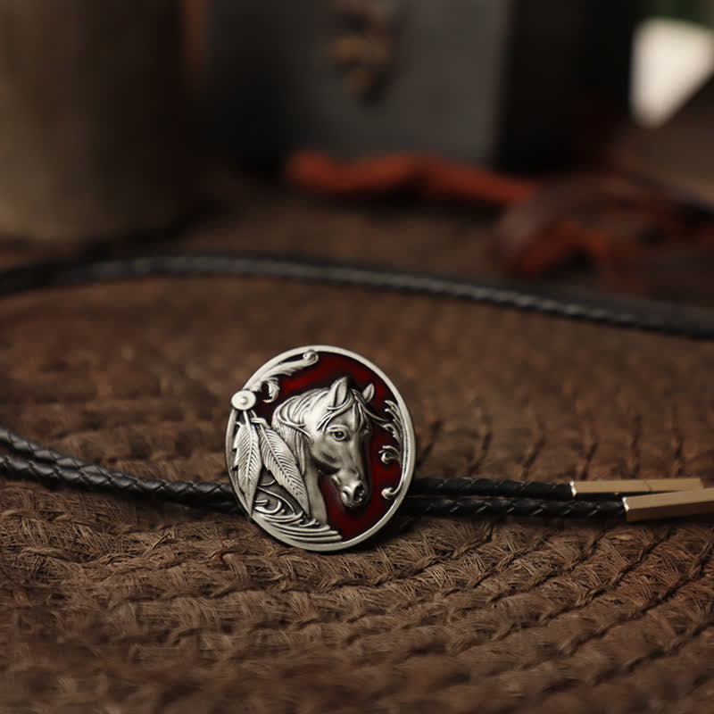 Pferdekopf-Relief-Bolo-Tie - Rot - PU-Leder - image 1