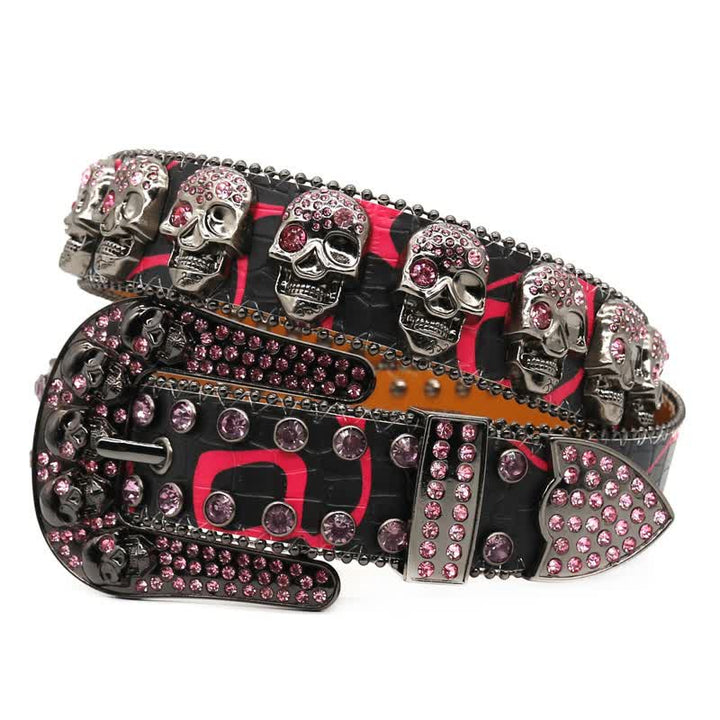 Schädeldesign Strassnieten Leder Gürtel