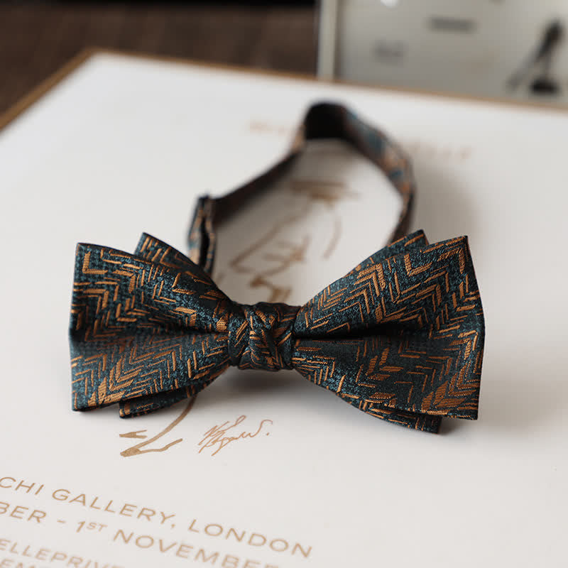 Vintage-Fliege mit Blumenmuster für Herren-Hochzeitsanzug