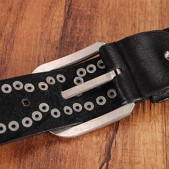 Damenstilvolles Lederarmband mit Metallplättchennieten