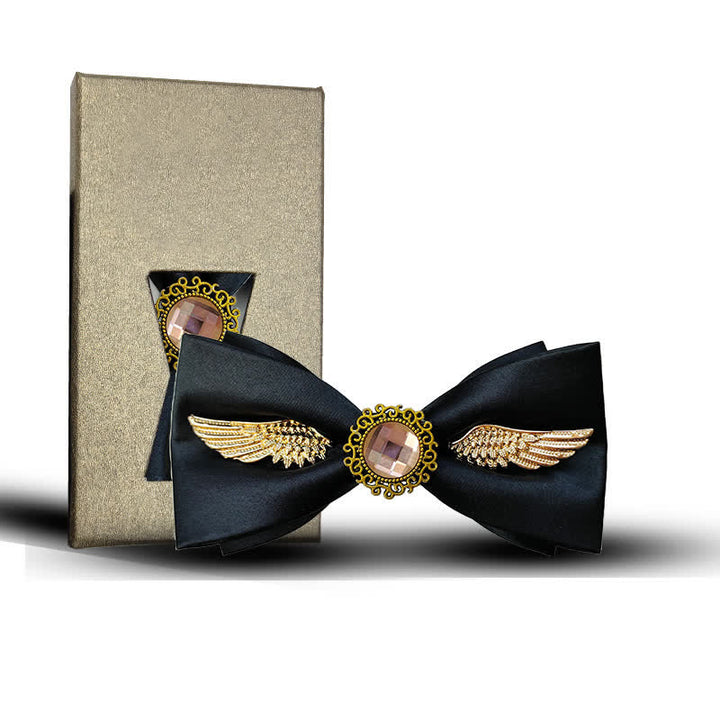 Fliege mit goldenen Flügeln und Edelstein für Herrenanzüge