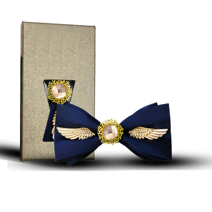 Fliege mit goldenen Flügeln und Edelstein für Herrenanzüge