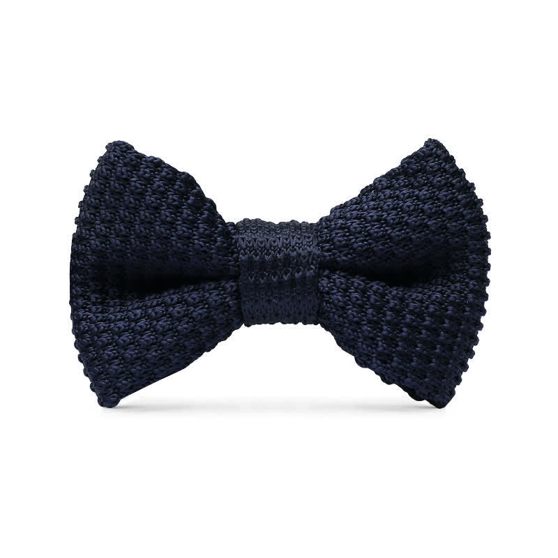 Einfacher einfarbiger gestrickter Herrenfliege