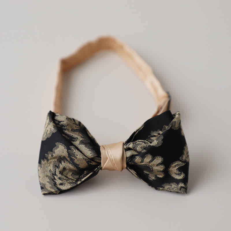 Vintage-Fliege für Männer in antikem Gold und schwarzem Blumenmuster