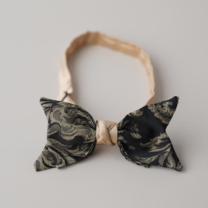 Vintage-Fliege für Männer in antikem Gold und schwarzem Blumenmuster