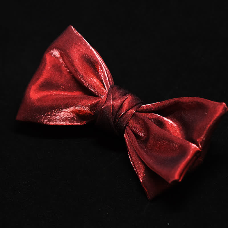 Schimmernde, wunderschöne rote OliveDrab-Fliege für Herren