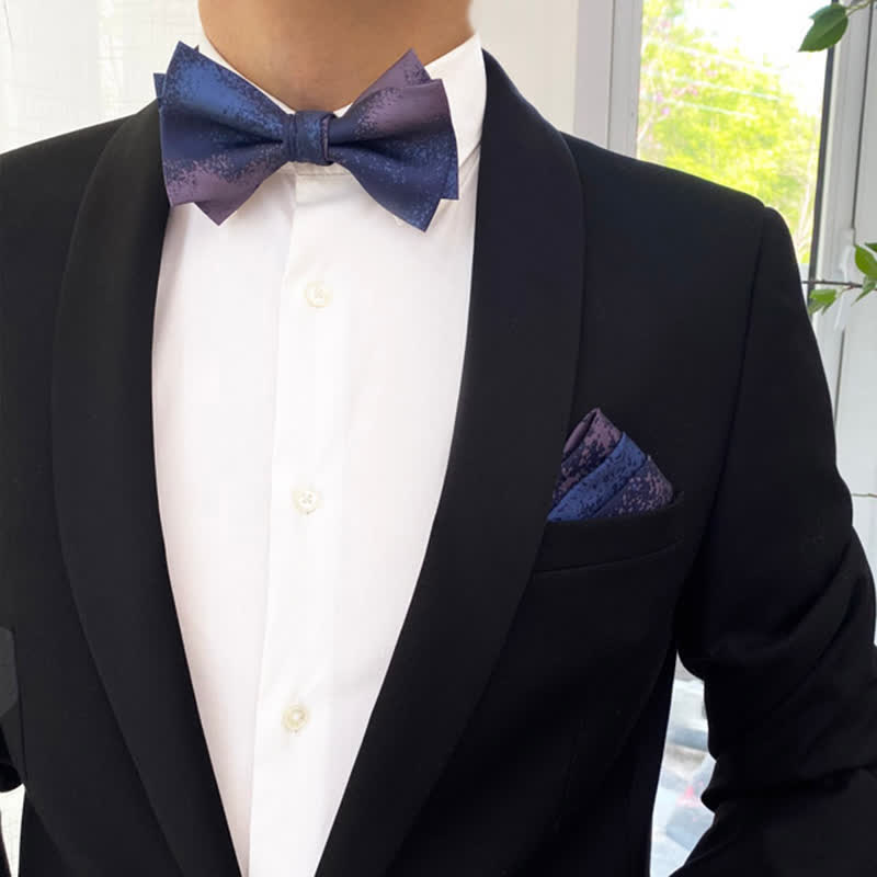 Traumhafte blaue & lila Hochzeitsfliege für Herren