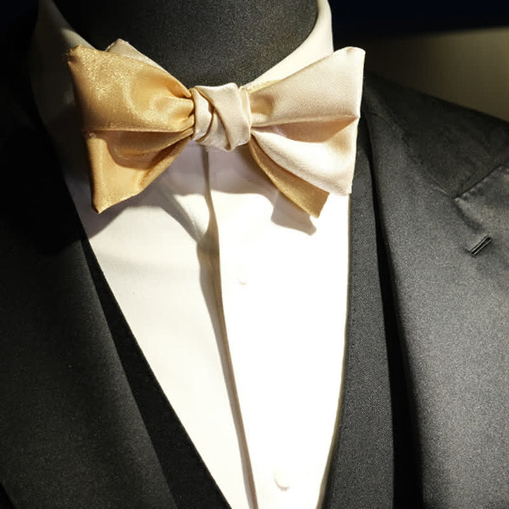 Asymmetrische Fliege für Herren in Gold und Aprikose