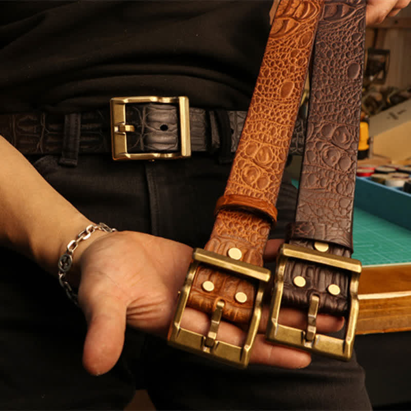 Geprägter Herrengürtel mit Krokodilhautmuster aus Leder
