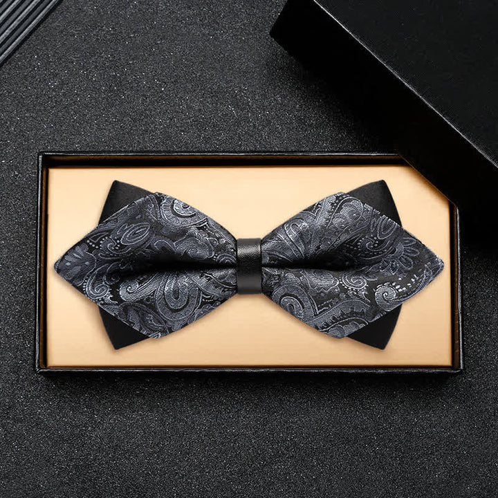 Stilvolle Herren-Paisley-Fliege mit doppellagigem spitzem Design