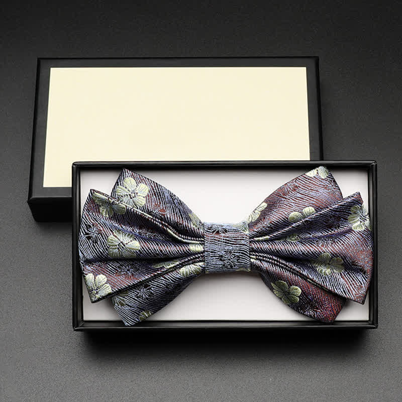 Luxuriöse Blumenkrawatte mit kleinem Gänseblümchen für Männer