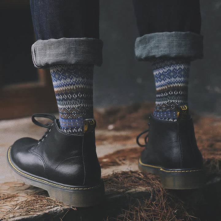 Retro National Style Ethno-gestreifte Socken