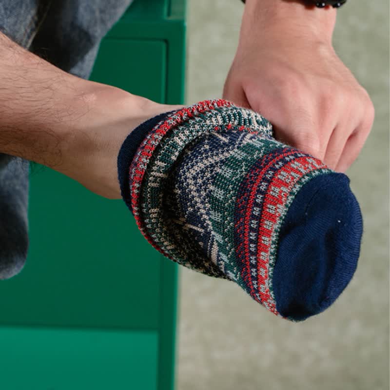 Baumwollsocken mit geometrischen Mustern im Vintage-Stil