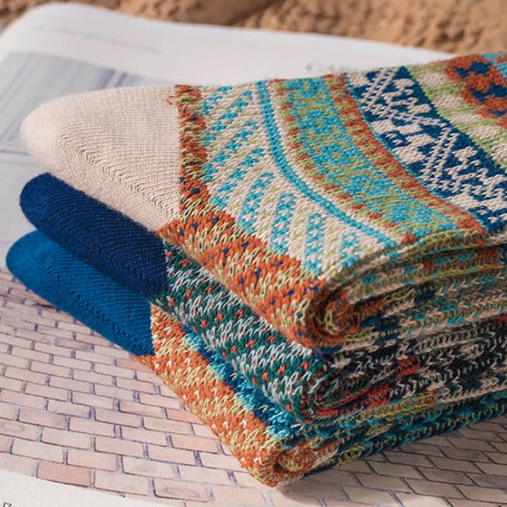 Baumwollsocken mit geometrischen Mustern im Vintage-Stil