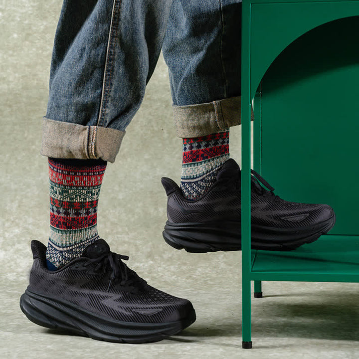 Baumwollsocken mit geometrischen Mustern im Vintage-Stil