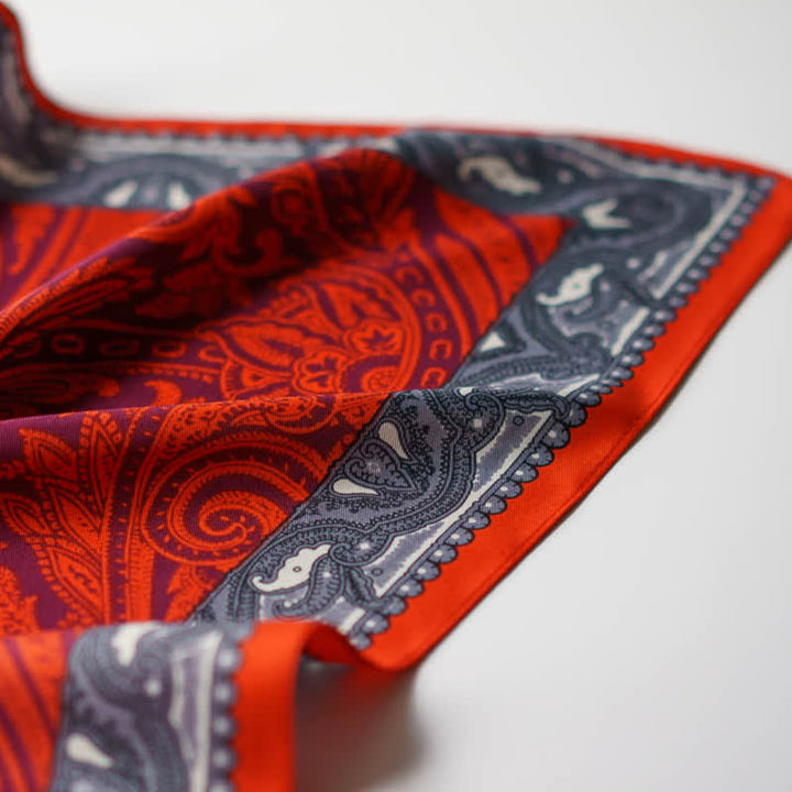 Exotisches Paisley-bedrucktes quadratisches Halstuch mit Schalschnalle