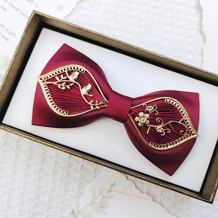 Herren Hochzeitsfliege mit Goldvogel-Blätter-Blumenmuster