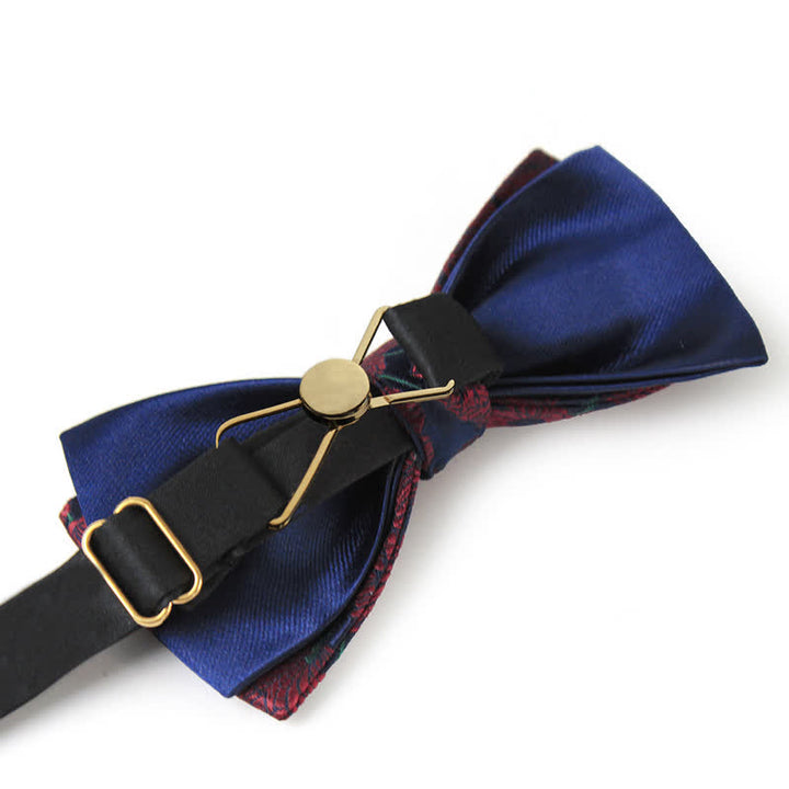 Bordeauxfarbige Herrenfliege mit komplettem Blumenmuster in Marineblau