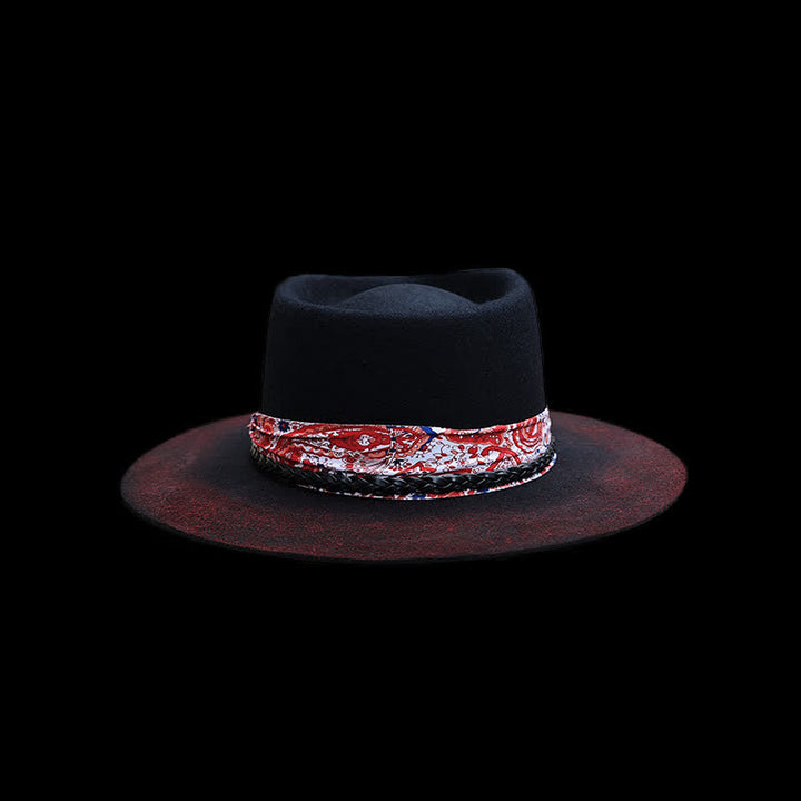 Lustiger roter Paisley-Bandgürtel schwarzer Cowboyhut