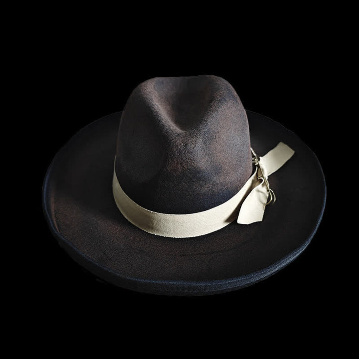 Schwarzer Wollfilz mit Schleife und Cowboyhut