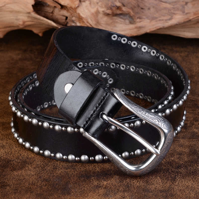 Runde Nieten besetzter Gürtel aus Leder – Gothic-Kleidung Zubehör