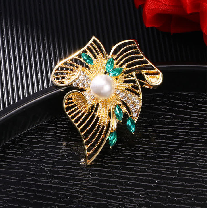 Damen Gold Hohlblatt Perle Strass Brosche