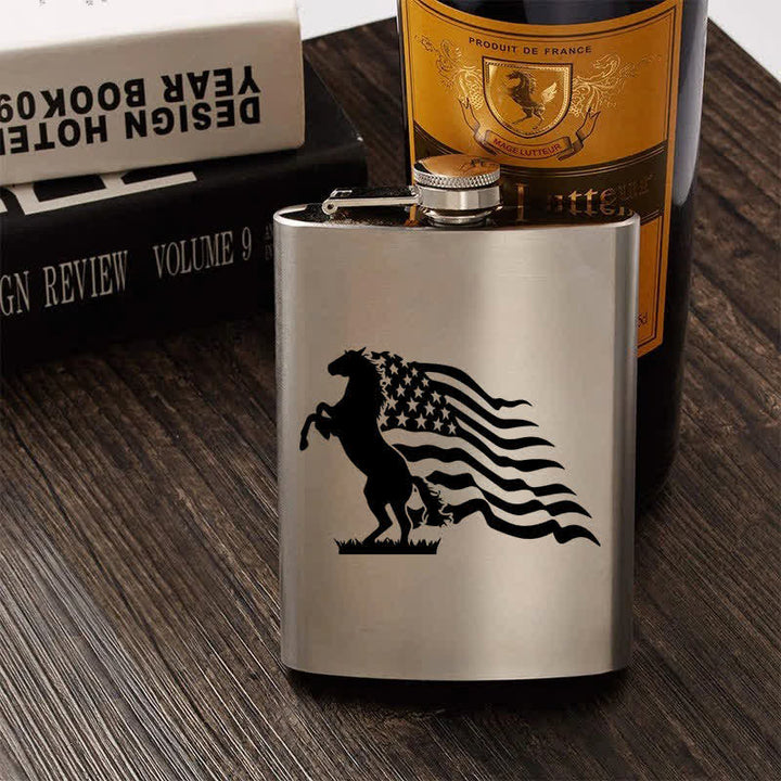 3–8 oz Pferd USA Flagge Laser Muster Edelstahl tragbare Flasche - image 0
