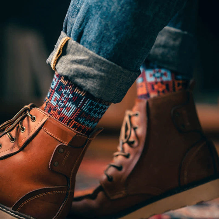 Crew-Socken aus Baumwolle im Vintage-Stil mit ethnischem Stammesmuster