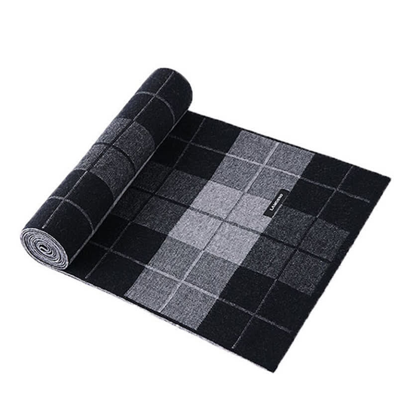 Herren Winterschal aus warmer, karierter Wolle