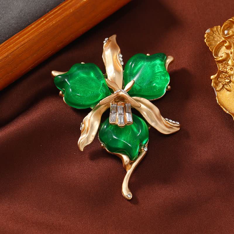 Damen Brosche mit Orchideenblütenblatt aus Kunstharz in Metallic