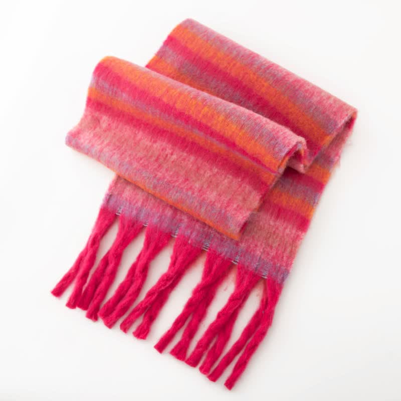 Unisex Mohairschal mit Quasten in Regenbogenfarben und Kontrastfarbe