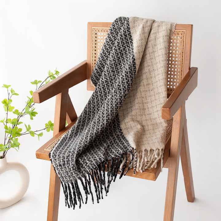 Unisex-Schal mit Karomuster und Farbblockierung im Vintage-Stil und Quaste