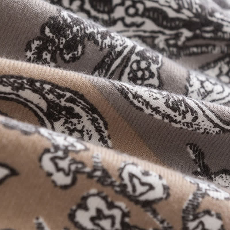 Damenschal im Vintage-Nationalstil mit grauem Aufdruck