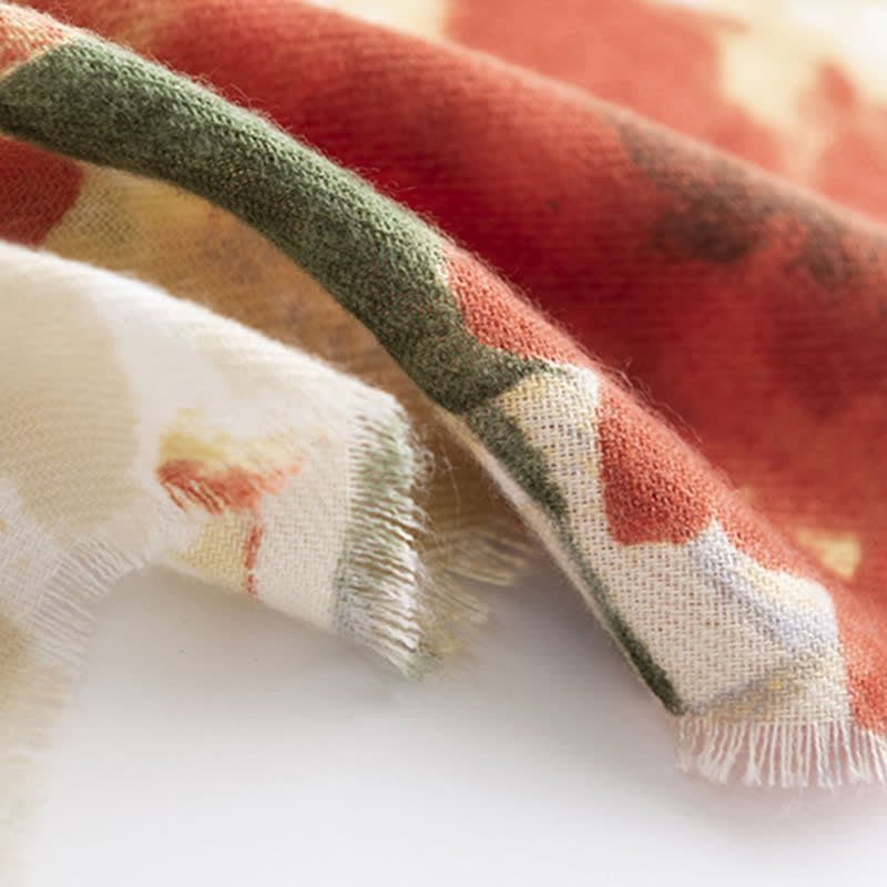 Farbenfroher Damenschal mit Vintage-Blumendruck