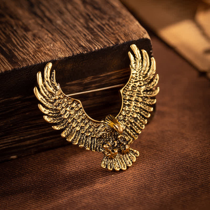 Herren-Brosche mit Adler und ausgebreiteten Flügeln im Retro-Stil - Antik Gold - image 0