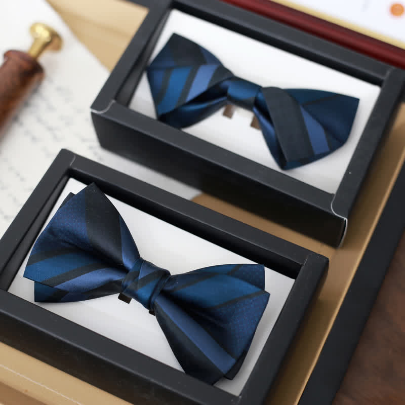 Herrenfliege von Noble Navy SteelBlue mit Streifenmuster - image 1