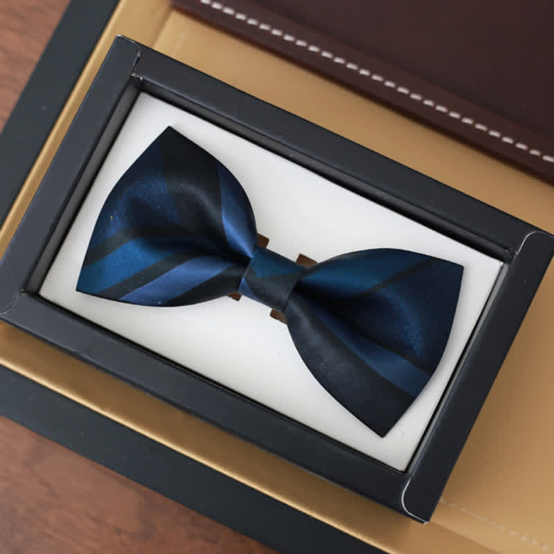 Herrenfliege von Noble Navy SteelBlue mit Streifenmuster - Stil Nr. 1 - Nur Fliege - image 2