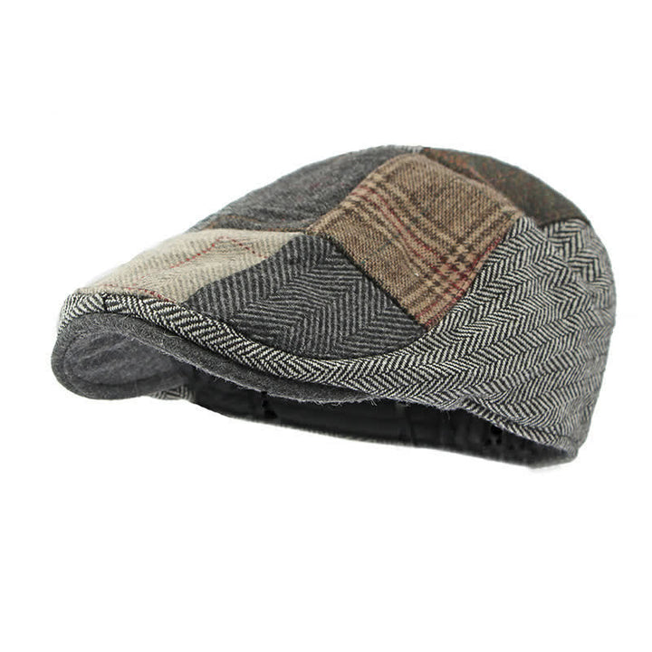 Baskenmütze mit Fischgrätenmuster und Patchwork-Muster im Retro-Stil